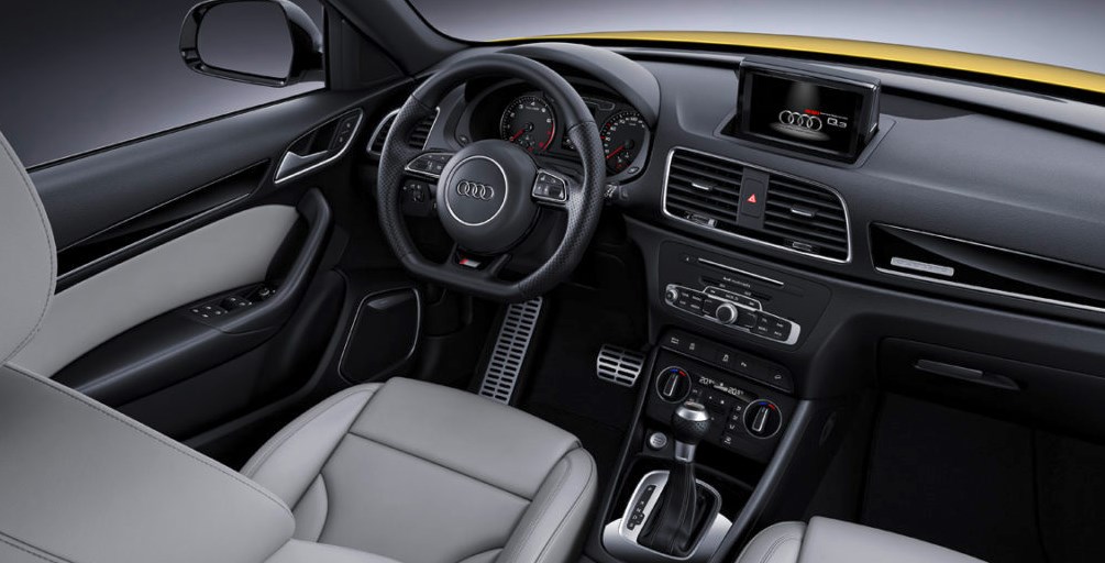 2021 Audi Q3 Interior
