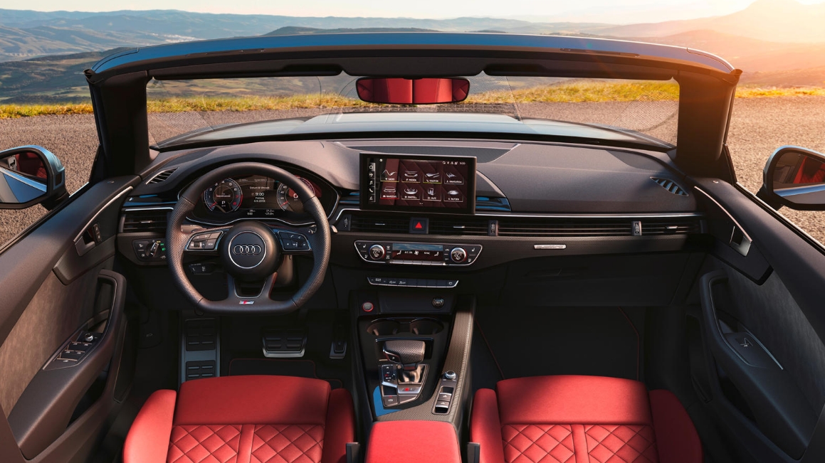 2025 Audi S5 Convertible Interior
