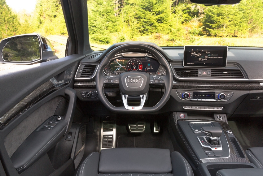 2026 Audi SQ5 Interior