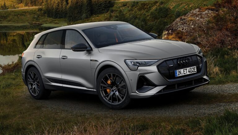 2026 Audi e-tron S Pictures