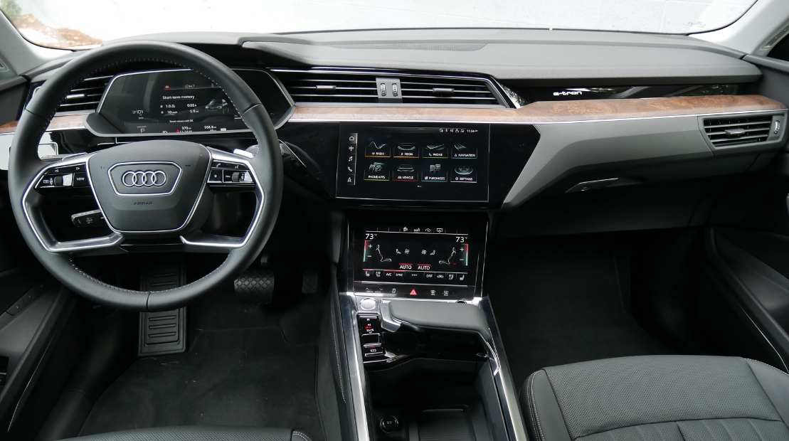 2026 Audi e-tron Sportback Interior